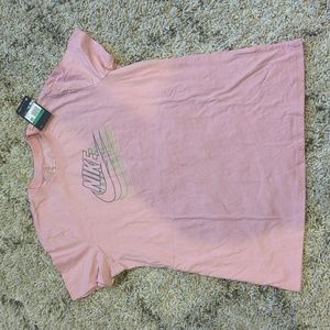 Nike tee